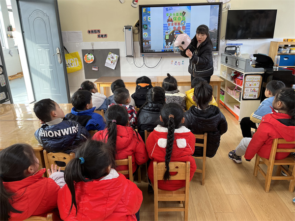 77a9c995a5a147a48eba32494bed1568.jpeg 77a9c995a5a147a48eba32494bed1568.jpeg