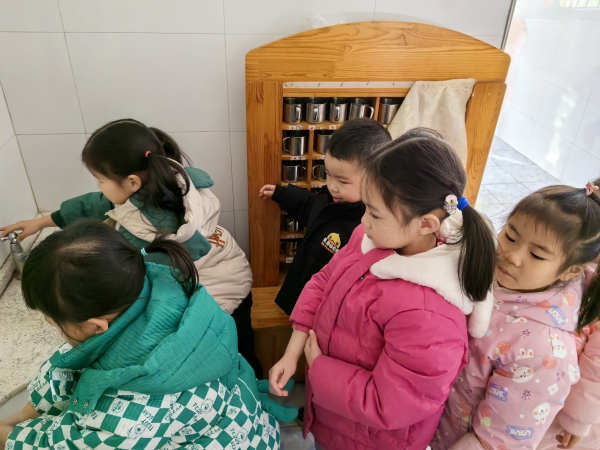 fb84569add9845be93d7aa4209296334.jpeg fb84569add9845be93d7aa4209296334.jpeg